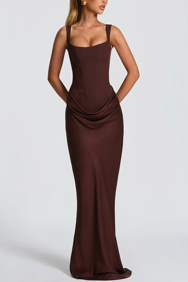 Luna · Vestito maxi con scollo quadrato